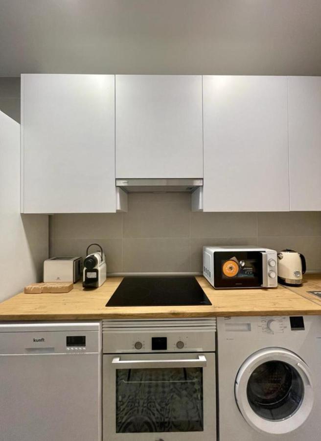 Downtown&New Apt Para 9Pax En La Plaza De Chueca Madrid Exterior photo